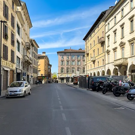 Il Riparo In Centro Citta Apartment *